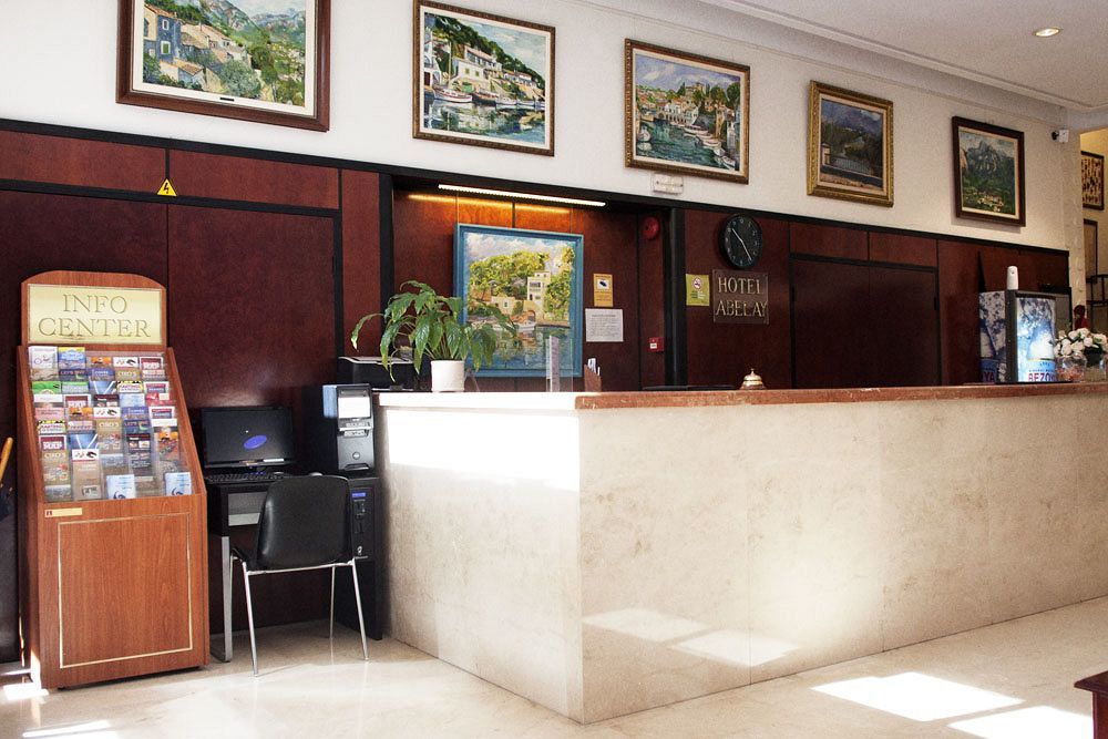 Hotel Abelay Palma de Mallorca Buitenkant foto